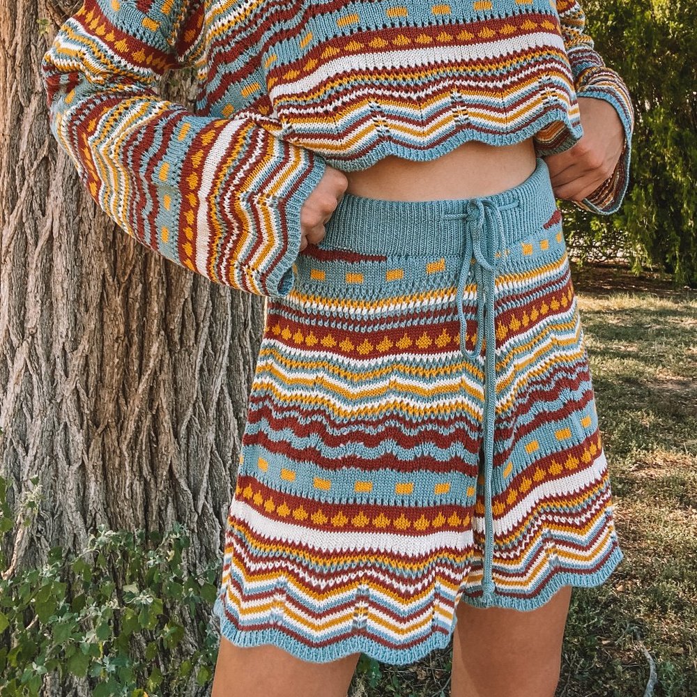 Striped Crochet Sweater & Sweater Shorts 2 Piece Set - Picture 2 of 5